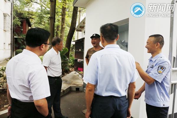 校党委书记唐亚阳带队深入一线检查指导并慰问工作人员