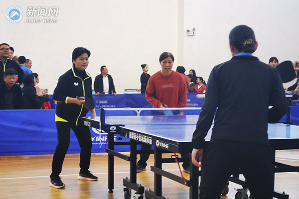 和谐赛乒乓，体育魂常香——我校“和谐杯”教职工乒乓球比赛圆满结束