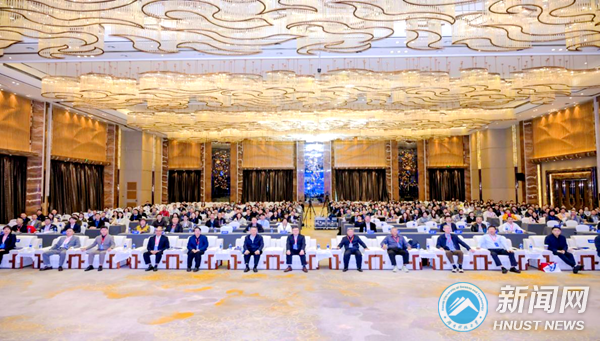 刘朝华获2025亚太人工智能教育优秀教师一等奖