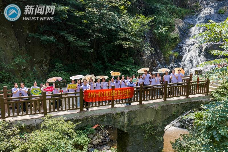 4f6fd3db45ad415392816200cf45c3a0.jpg 现场.jpg