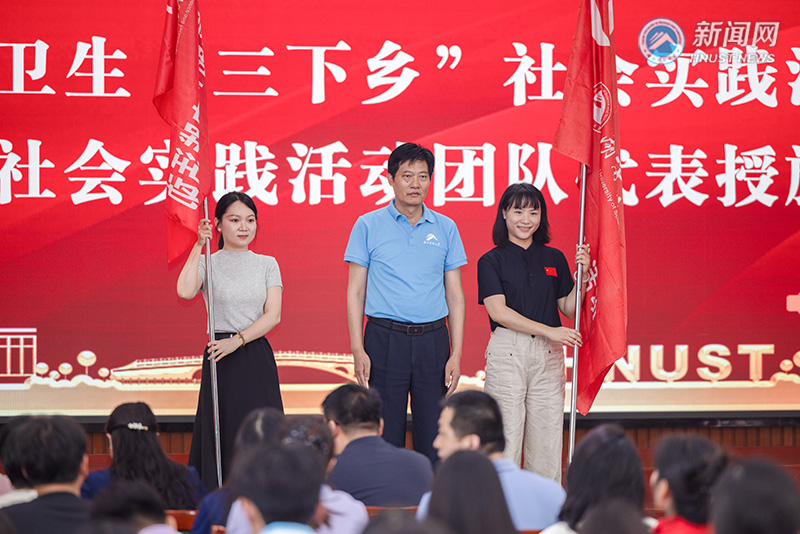 合影1.jpg
