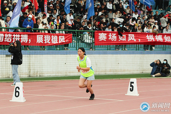 梁书境1.jpg